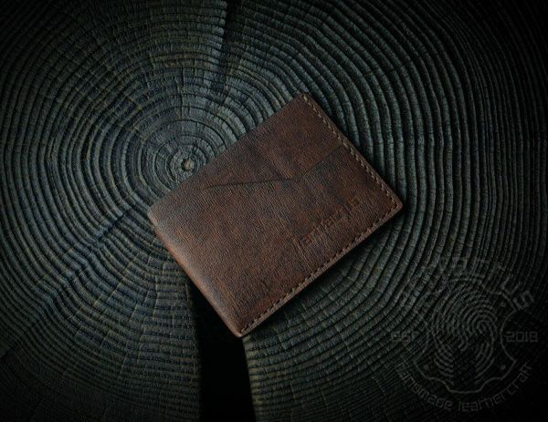 Кожаный кошелёк